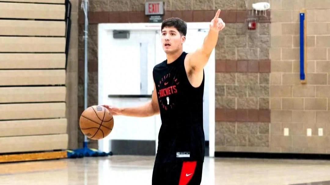 谢泼德28+8+4+4断3帽 钱德勒22+5 火箭夏联首战不敌快船