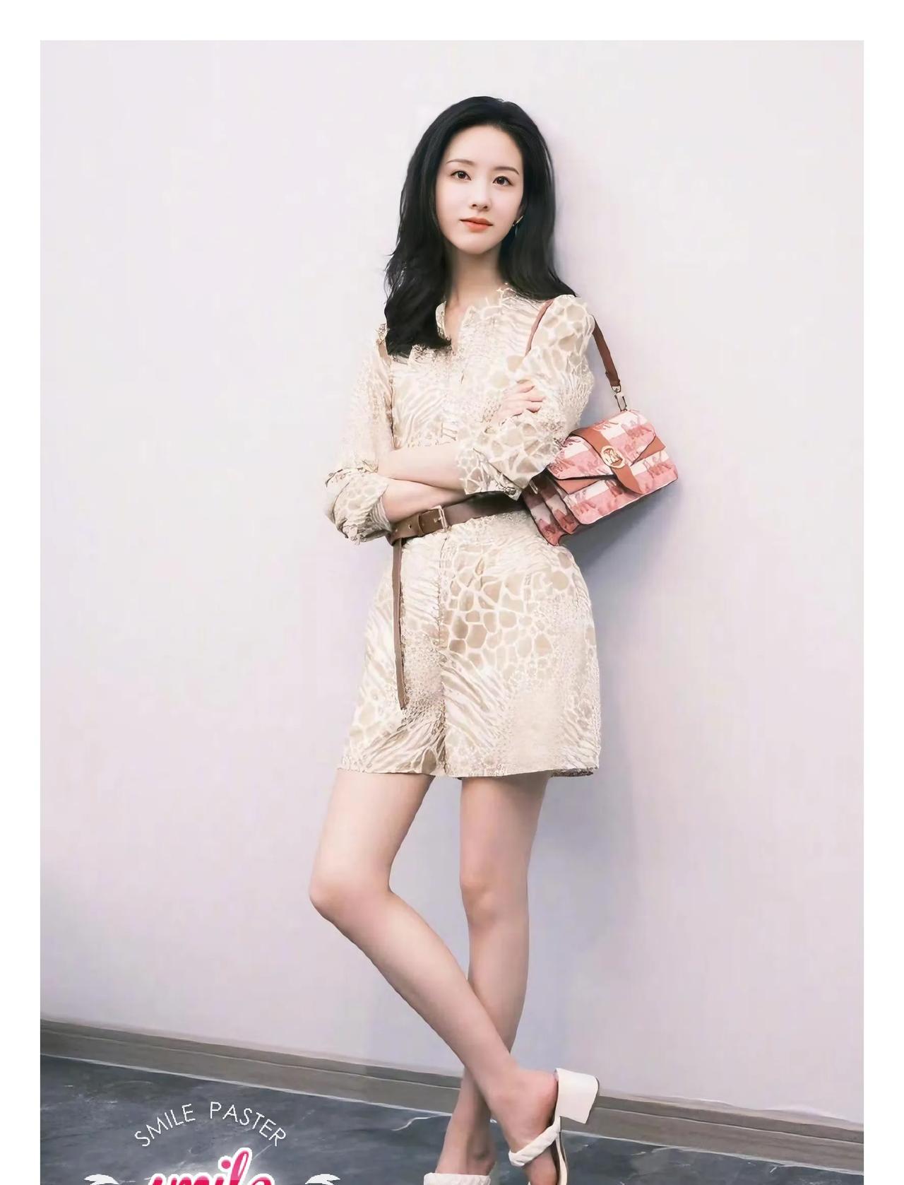 陈都灵