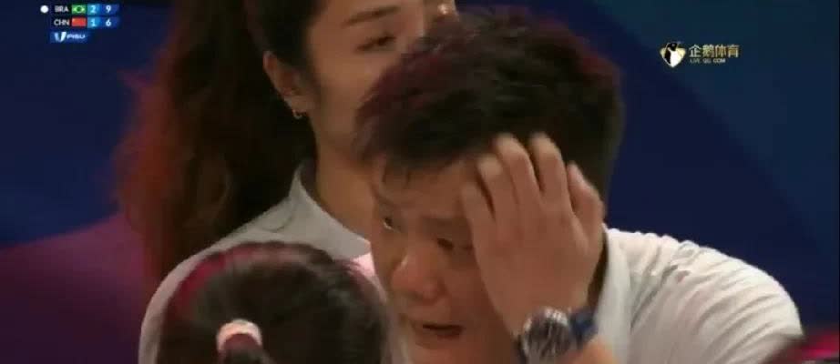 大运会中国女排，输了，第4局15比25输掉，大比分1比3不敌巴西女排！中国女排今
