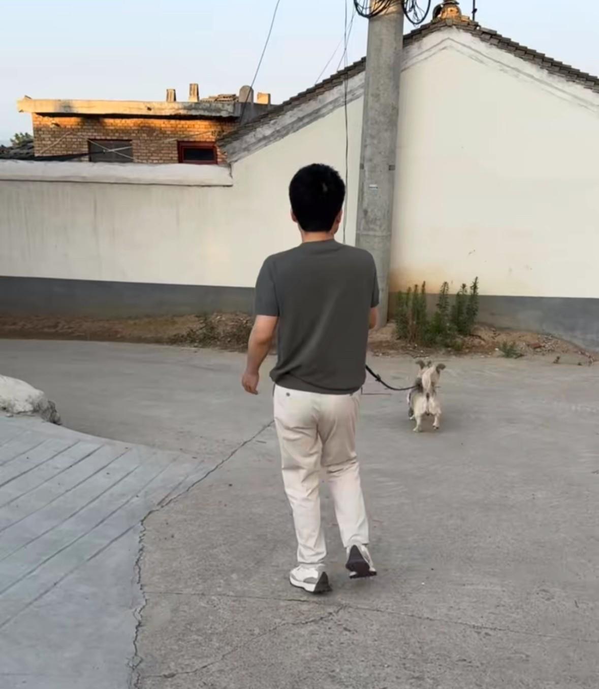 咱就是说今天必须得夸夸宇辉，主打一个听劝，终于不再发高速公路、山、湖等低质视频了