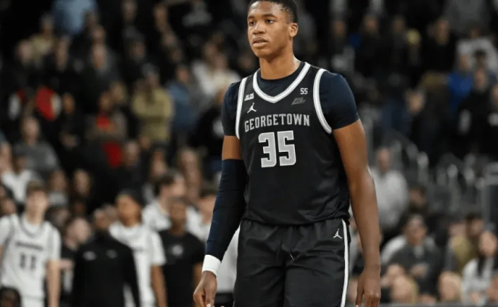 NBA选秀大会，雷霆用15号签选中托马斯-索伯。
索伯在选中后向雷霆球迷喊话：“