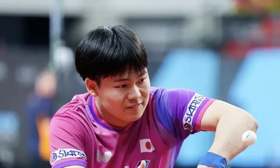 松岛辉空采访说:打乒超，无论输赢都赚大了！

为啥？
第一场
和世界第一