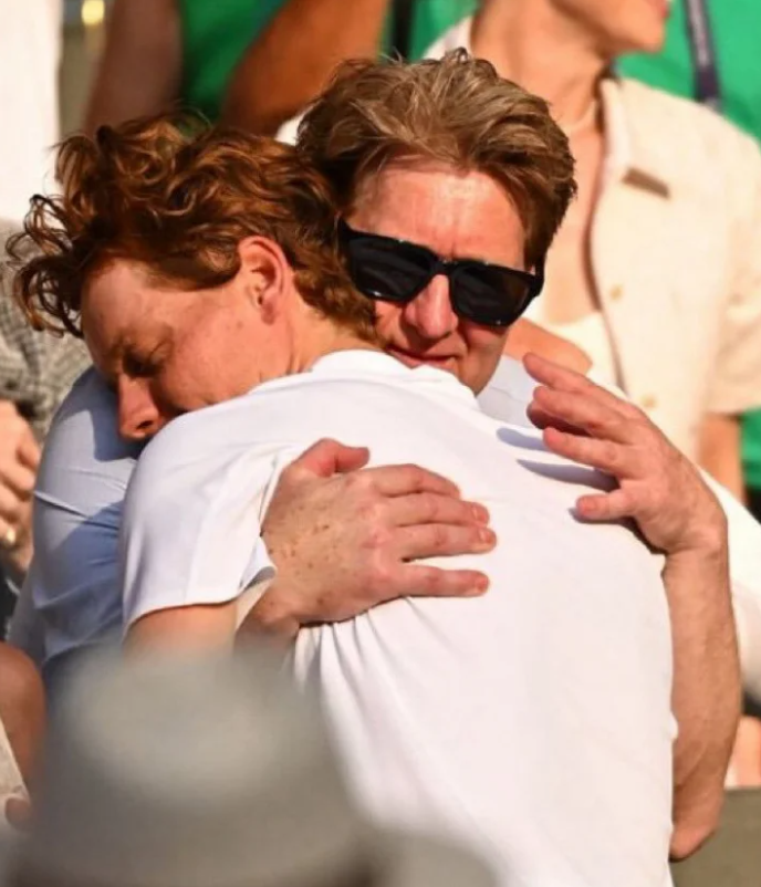 感谢辛纳帮我圆了罗迪克的温网梦！

辛纳用一场结结实实的胜利，结束了对阿卡的五连