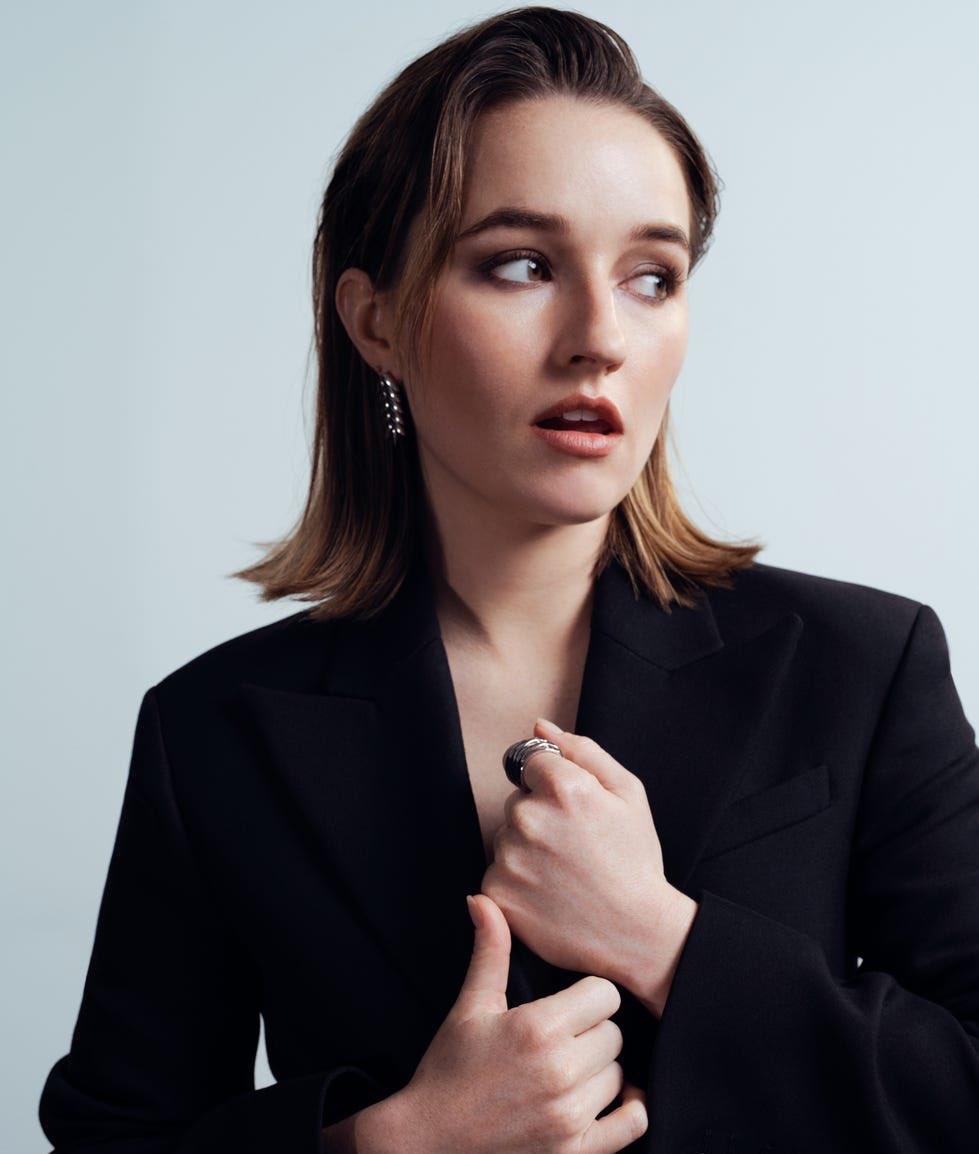 《最后生还者》第三季主角换啦！凯特琳·德弗（Kaitlyn Dever）已被正式