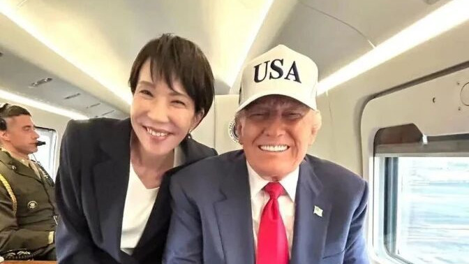 特朗普访日伸手要钱，高市早苗立刻下跪，日本真成笑话了！