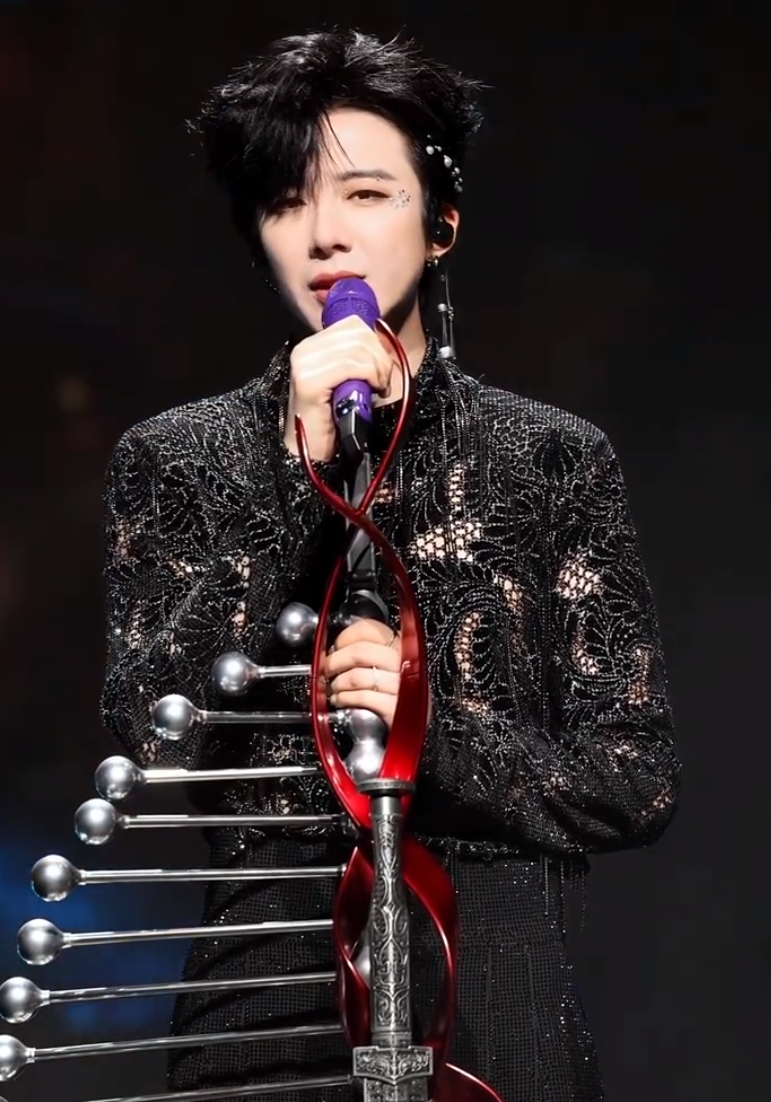 刘宇宁十几年前在深圳打工月薪800元