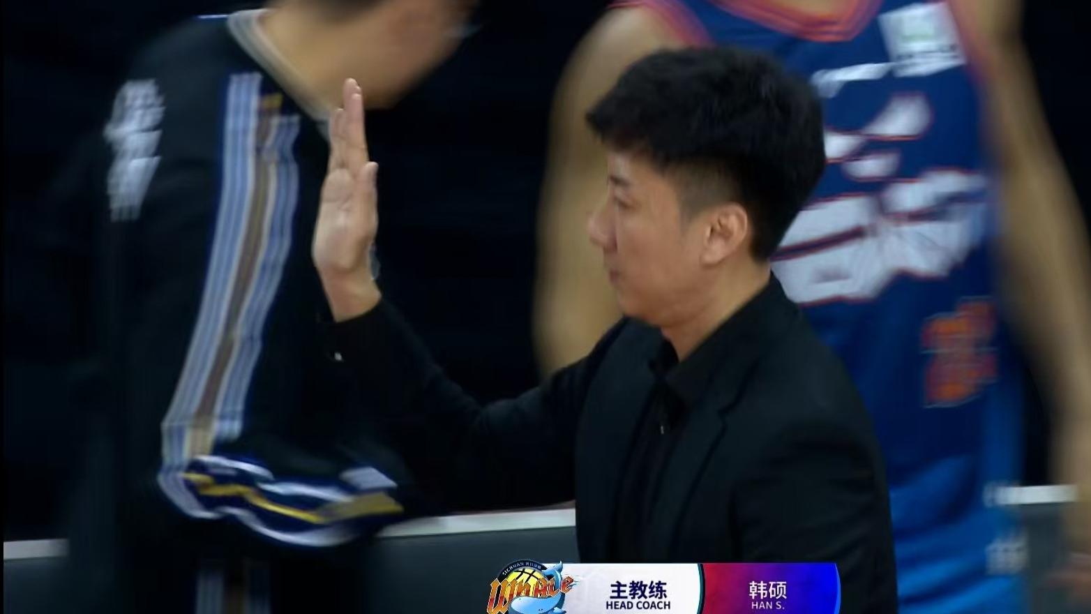 宁波男篮40分大胜四川，川军团仅两人得分上双，四罚一掷又出现