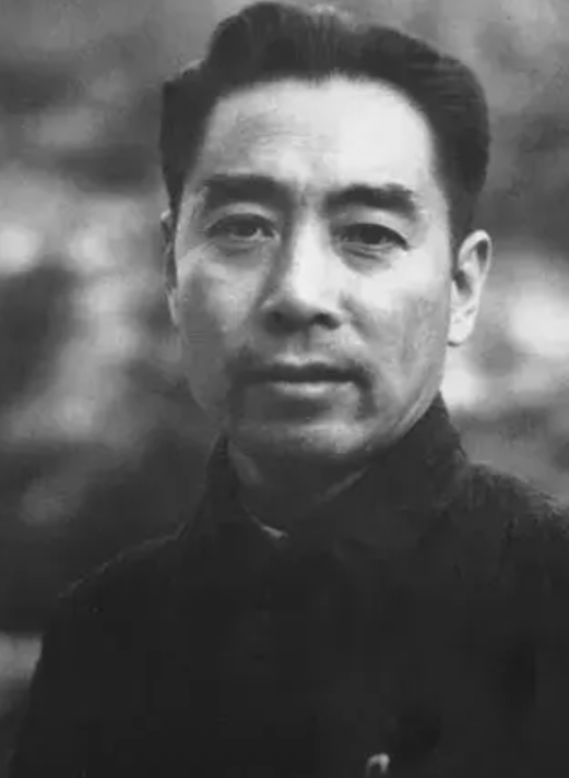 周总理领导下政务院的那些首任部长的特殊身份

1，水利部长傅作义，平津战役中和平