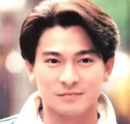 香港为什么叫华的演员这么多？
刘德华
任达华
黄日华
黄子华
元华
