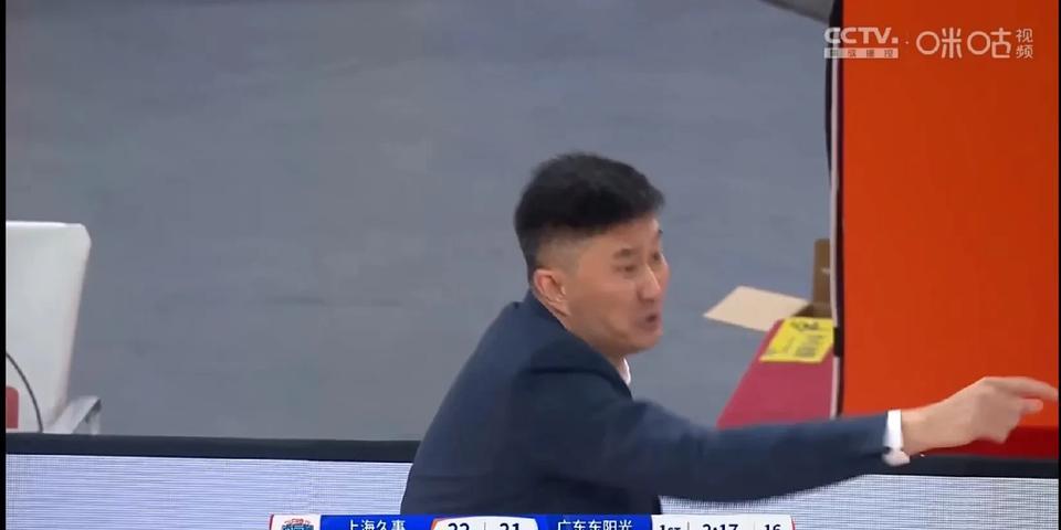 怒我直言！杜锋假如守不住G3，宏远可能发生三件大事，涉及帅位
第一：宏远队史创造