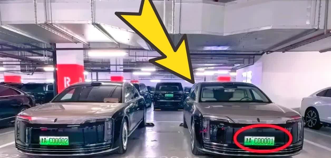尊界S800两辆到天津，车牌00001、00002，已经不甘示弱了！

本来