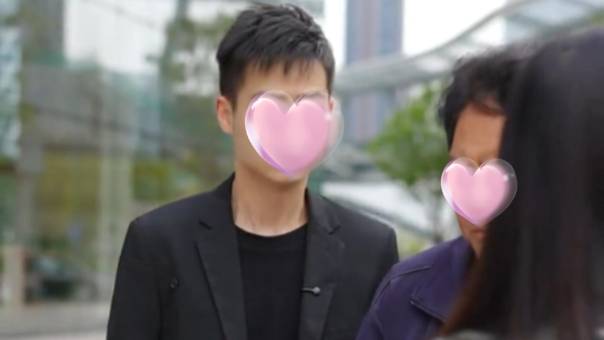 儿媳嫌公公“脏”不让上车，儿子硬刚：这婚离就离，我去哪都带着我爸！