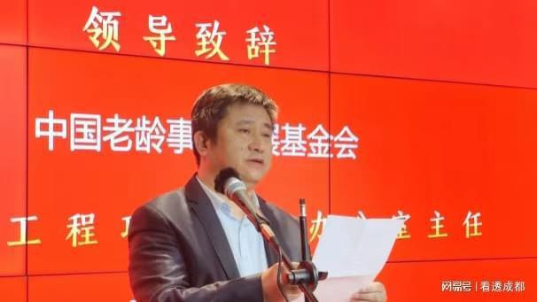 “老年人糖尿病康复公益行”走进上海南京路