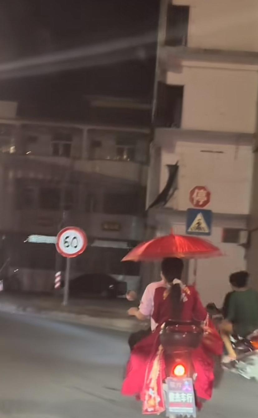 一眼潮汕的，我姐彩礼8000，凌晨载走的。