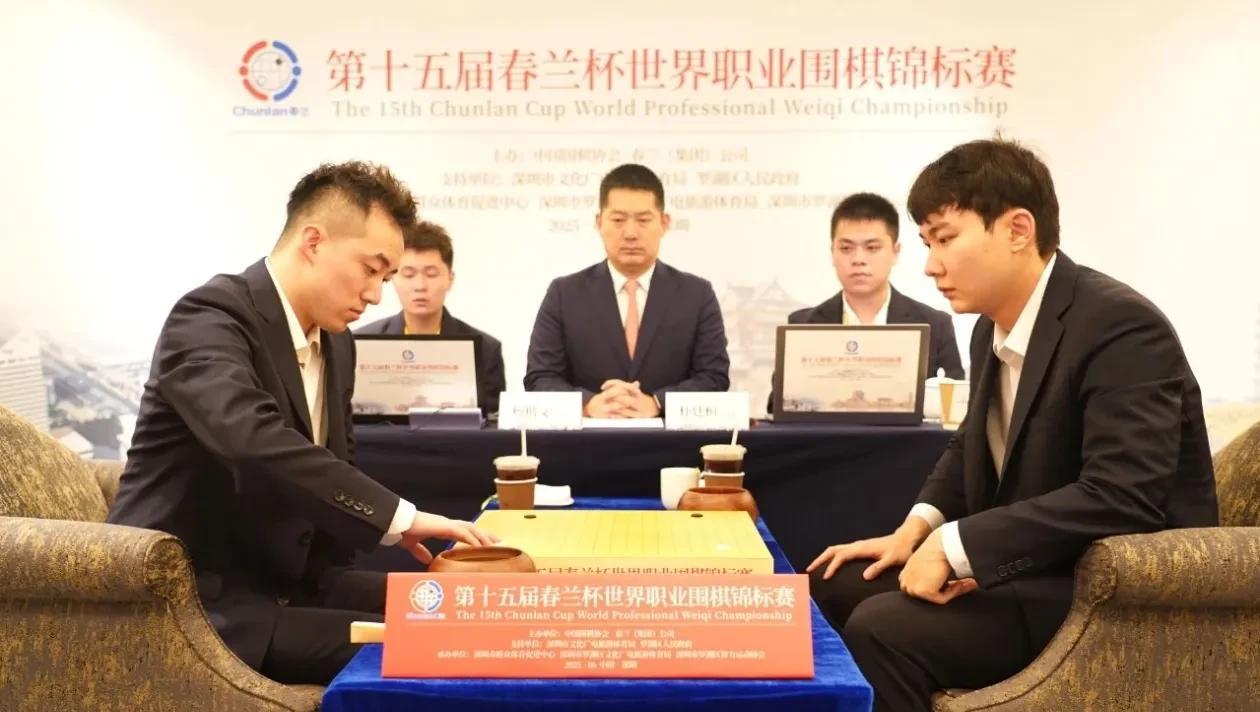 春兰不悲：杨楷文昨天怎么输的，今天就怎么赢回来
28岁的杨楷文，今天的决胜盘，大