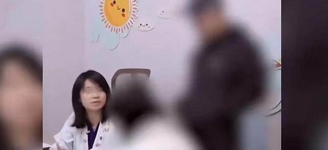 这心也太大了！12岁女生网恋21岁网友，并邀请其来自家作客，岂料，网友暗藏歹心，