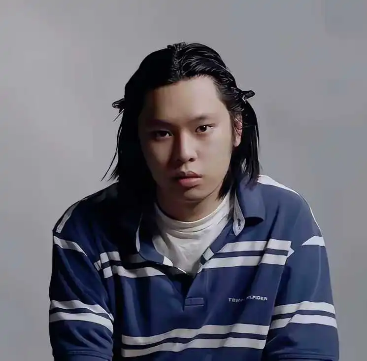 这居然是罗嘉良儿子！