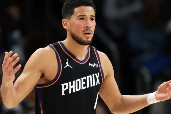 太阳在官方社媒上更新动态，谈到了球队的未来赛程情况。
太阳官方在动态当中写道：“