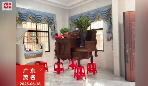 “人怎么能这么聪明！”6月18日，广东茂名，一女子收到气象预警，发现马上就要下暴