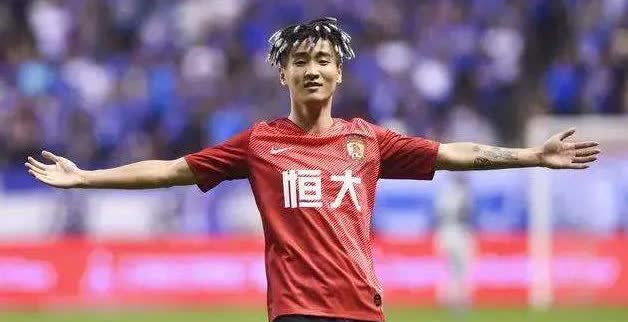 通过中超第17轮的表现来看，有能力入选国家队的球员有：
上海海港：蒯纪闻   