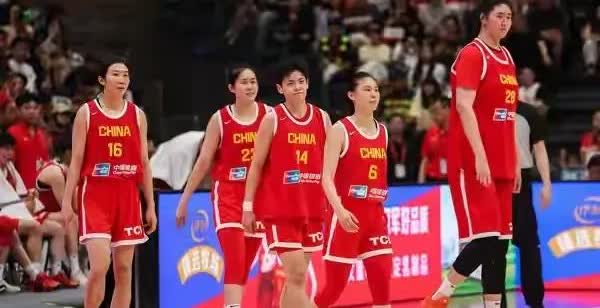 亚洲杯中国女篮得分榜；

李    缘——亚洲杯11次出手，砍下8分；

