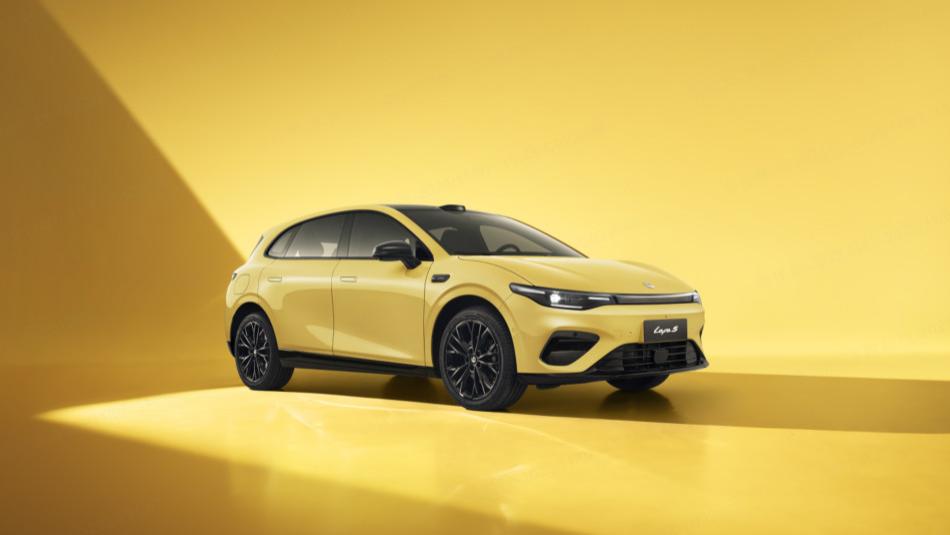 预售10.58-13.18万！ 零跑Lafa5潮流登场