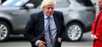 表示不满！据英国《电讯报》报道称，一再支持乌克兰的英国前首相约翰逊发出抱怨，认为