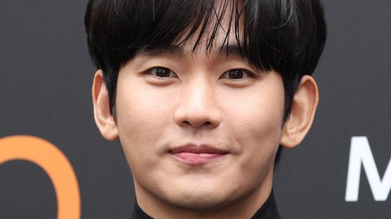 金秀贤深陷争议，遗属愤怒发声，事件真相扑朔迷离