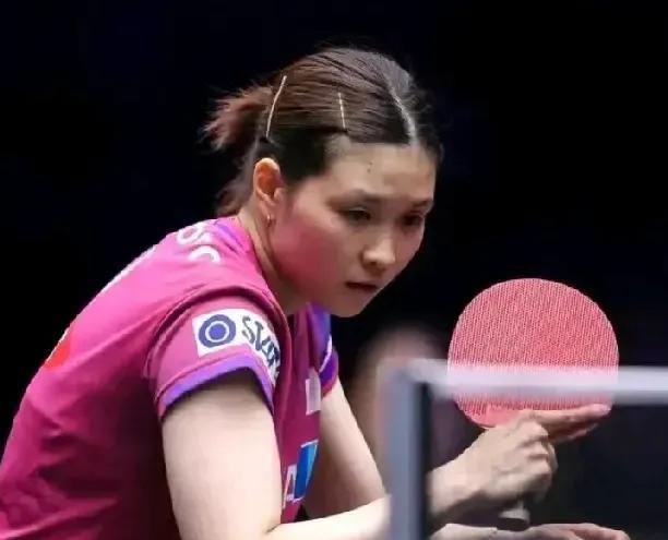 桥本帆乃香3-0郑怡静
【11-2，11-4，11-8】
前两局郑怡静无力应对速