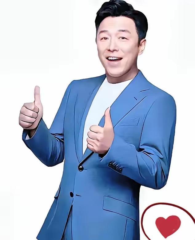 人精…
说的就是黄渤这样的人
情商高、又仗义
拍摄《戏台》电影
推掉了2000万