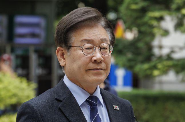 “推翻李在明政权”韩国已经有人站出来了！
李在明政府的外交政策引发了广泛的不满。