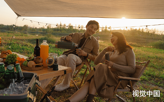 废墟下我濒死，丈夫却嘶吼先救他白月光