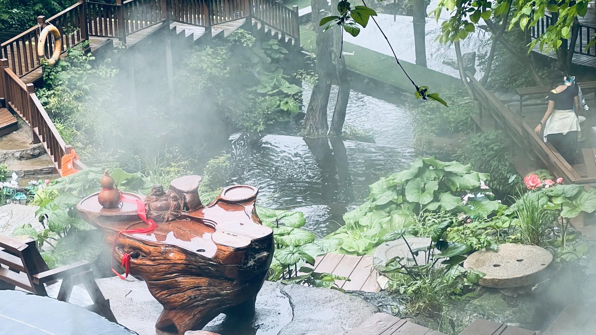 秋意正浓！王府竹海瀑布群与竹海交织成画，中原天然氧吧静候知音