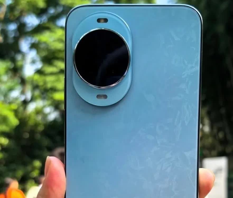 想换个华为性价比比较高的手机，价钱3000左右，比较中意nova14，可是测评都