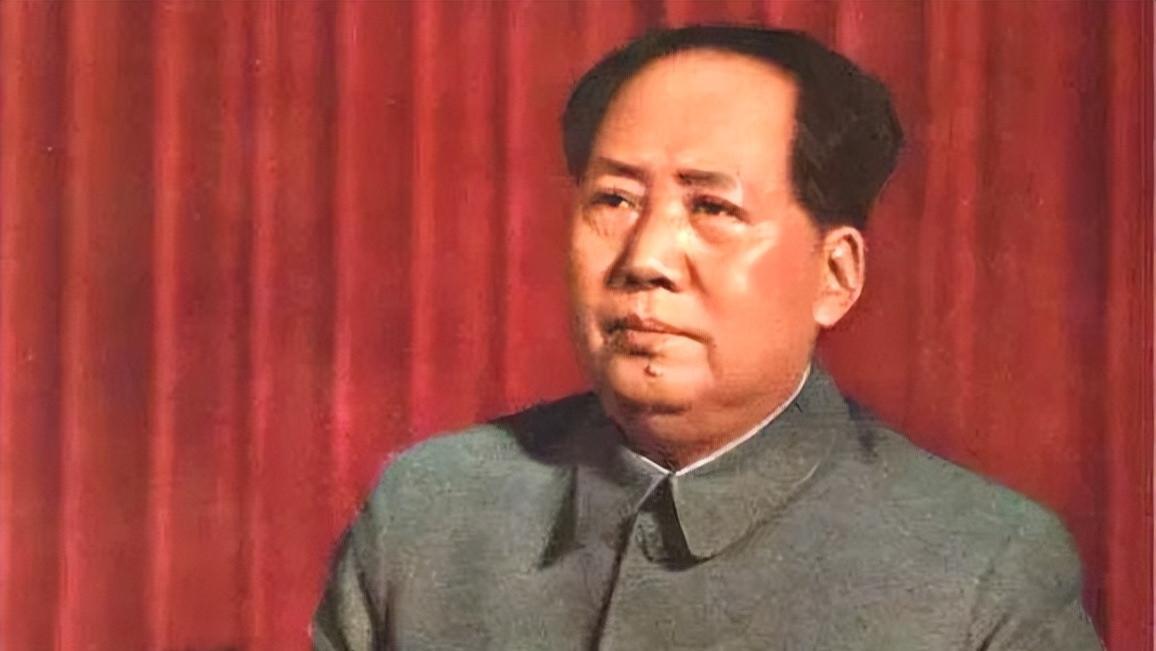 蒋介石在1949年作出的三个决定，又可笑、又愚蠢、又残暴
