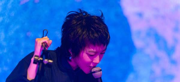 3月14日，王菲爱女，窦靖童在台北开唱，4个第一次！

第一次，在台北举办专