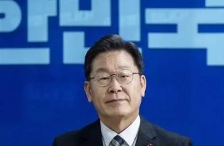 李在明不来阅兵，其实就是已经站队美国了。
别被那些“亲华”的说法忽悠了，韩国也好