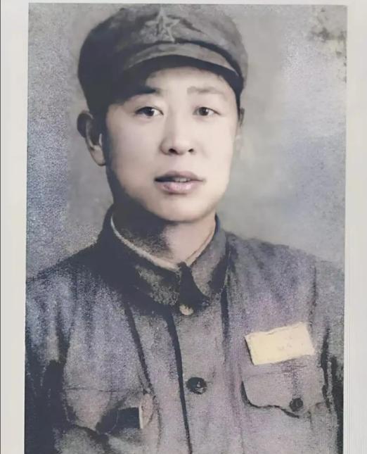 1944年，周迪道被捕，面对酷刑，他很快选择了投降。但没多久，他就给上级写了一封