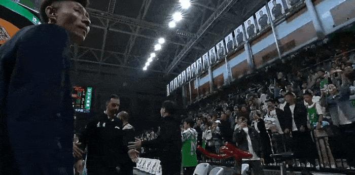 辽宁男篮出局和广东情况相似，归根结底还是钱！看看人家外援，再看看自己，cba版本
