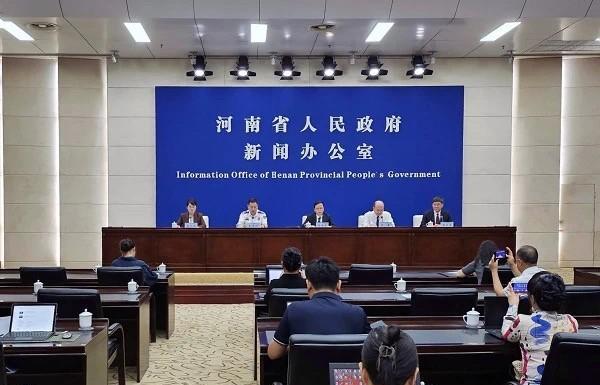 严禁大手大脚花钱！河南表态
近日，河南发文要求进一步加强各部门培训费用管理，严禁