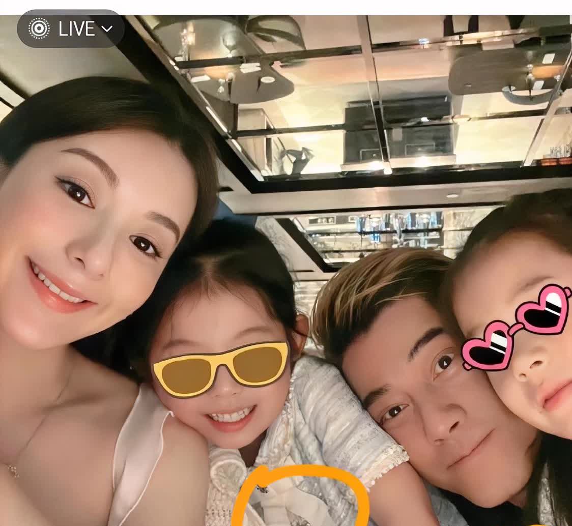 一开始，我以为郭富城喜欢方媛的年轻，
再后来，我怀疑郭富城需要方媛的贤惠，
