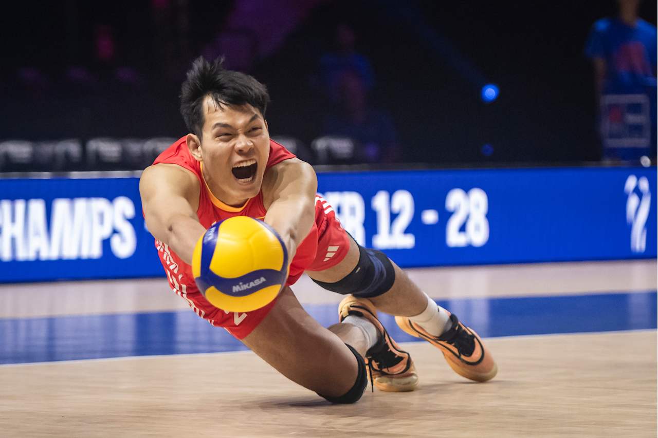 【中国男排0:3巴西遭遇三连败】
世界男排联赛美国芝加哥站
中国男排0:3不敌巴