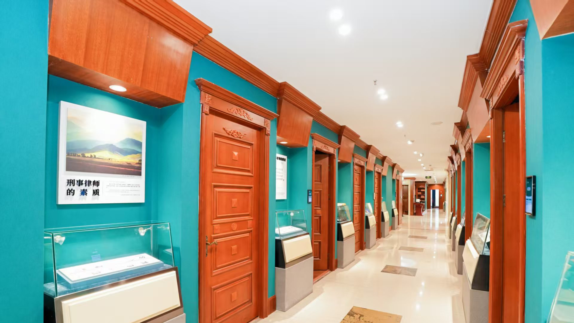 只是听领导命令办事，为什么罪名会和领导一样重？