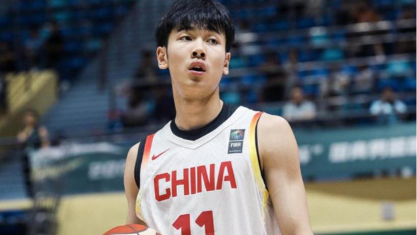 男篮两留美球员动态！