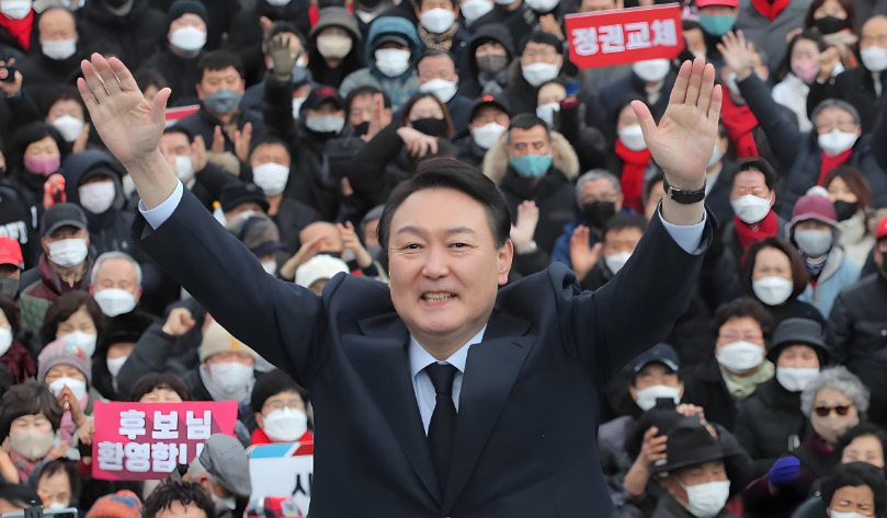 韩国总统尹锡悦被罢免











天呐！韩国总统尹锡悦竟然被罢免了！还