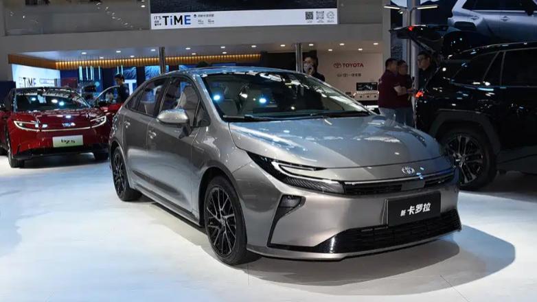 一汽丰田新款卡罗拉将于12月21日上市 尺寸加长 内饰焕新