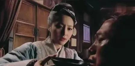 1、【杨景媛】状告【肖同学】，最后败诉。可【肖同学】一家却家破人亡，自己也患上精