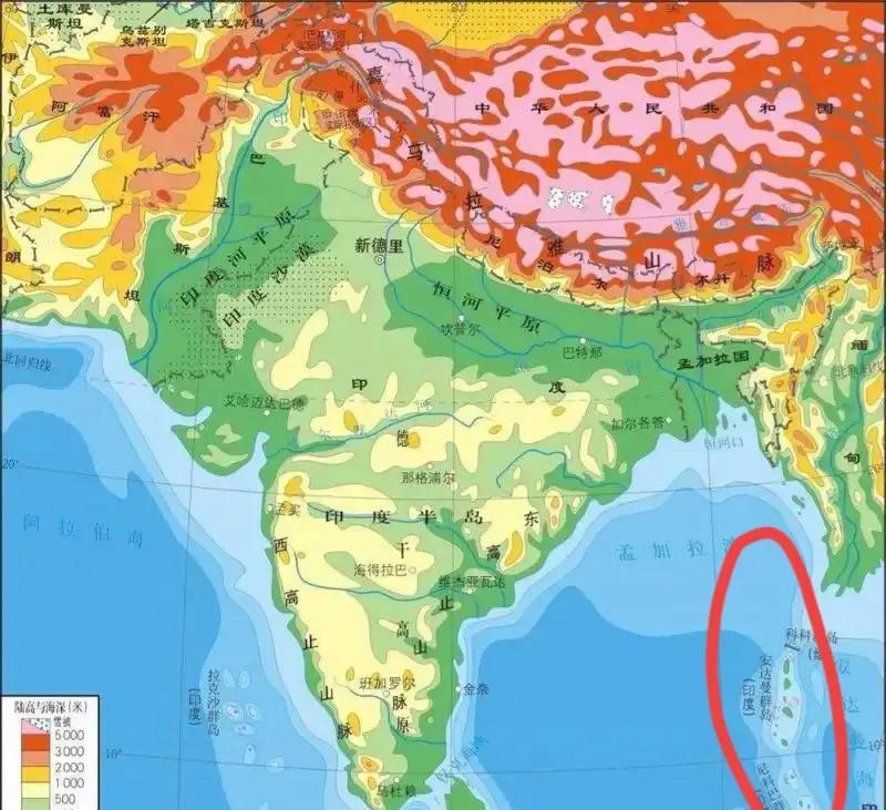 你可以骂印度菜，但绝不能骂印度衰。
地图上看南亚次大陆，除了印度河平原被巴基斯坦