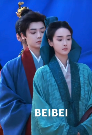 侯明昊张文昕徐振轩《碧血蝉》同框路透，道士道长道姑齐活了！ ​​​