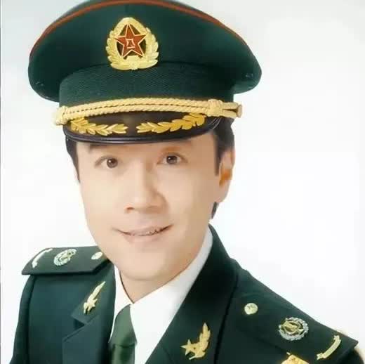 著名歌手蔡国庆的两个儿子火出圈了！蔡国庆的妻子是秦娟，秦娟为人低调，很少出现在大